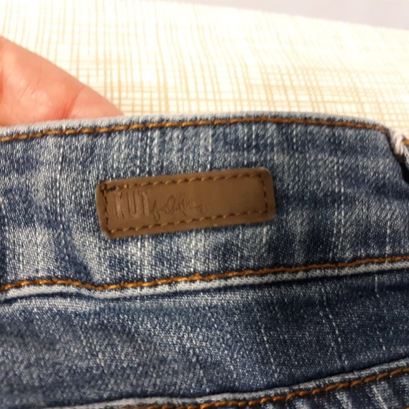 Kut from the Kloth Women's Skinny Jeans Size 2 Distressed Medium Wash Blue Denim - Picture 7 of 12